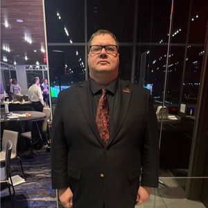 Meet your Posher, Keith